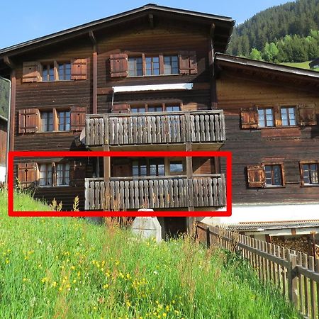 Adli Apartman Disentis Kültér fotó