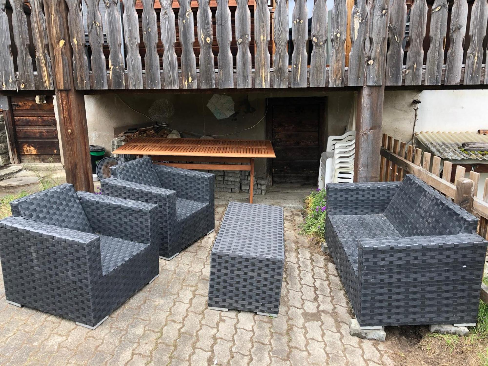 Adli Apartman Disentis Kültér fotó